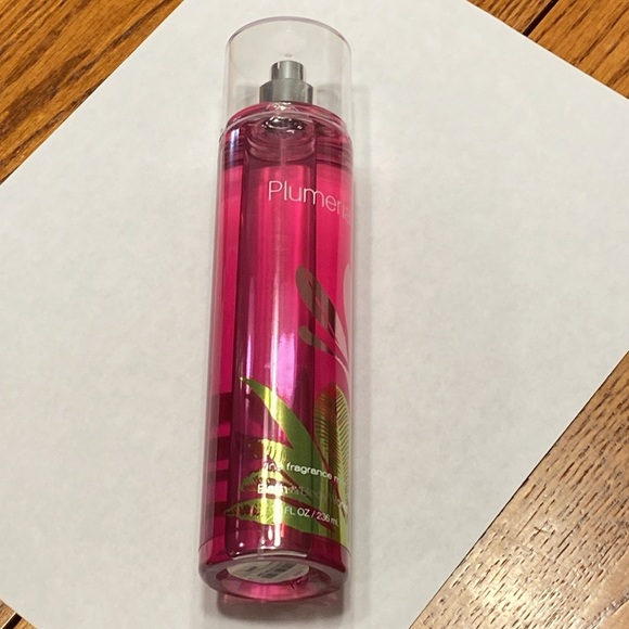 Bath & Body Works Signature Plumeria Fragrance Mist 8 oz Retired Discontinued - Picture 6 of 8